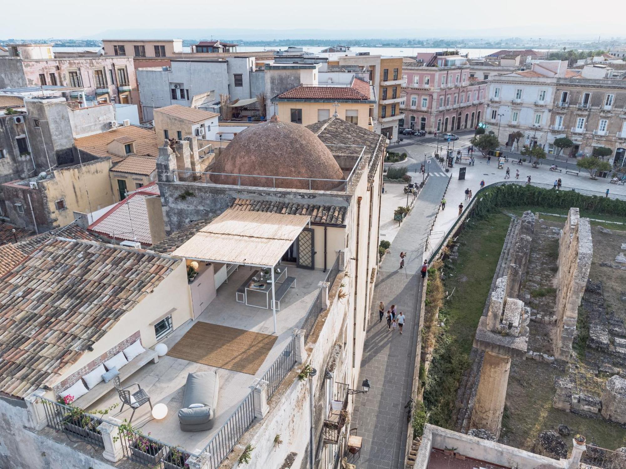 Appartamento Alma Maris Terrazza Al Tempio By Bed&Bros Syracuse Esterno foto