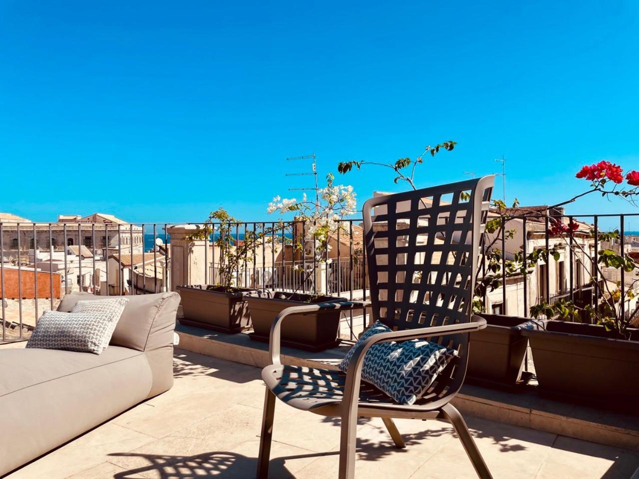 Appartamento Alma Maris Terrazza Al Tempio By Bed&Bros Syracuse Esterno foto
